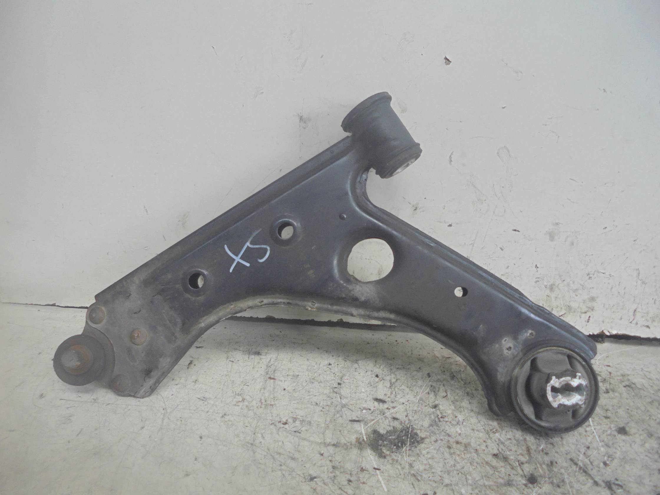 Braccio oscillante sosp. ant. sx.